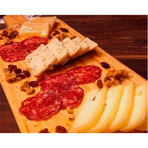 Petiscos ou Grelhados a Dois na Taberna Grande de Set&uacute;bal - Sabores Tradicionai