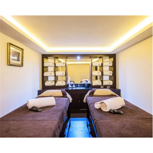 Top Spas em Hotéis até 5* para Dois | Circuito + Massagem ou Tratamento