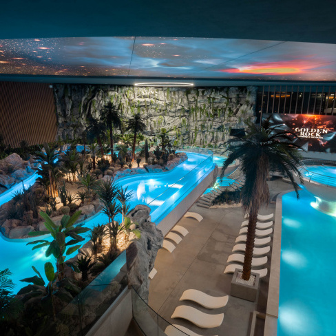 Alambique Hotel! Noites com entrada no Golden Rock!